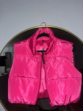 SHEIN Hot Pink Shiny Puffer crop Vest